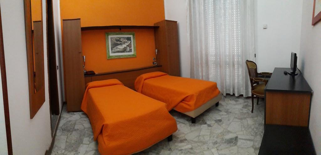 แอร์ โฮเทล มัลเปนซา Hotel โอเลจโจ ภายนอก รูปภาพ