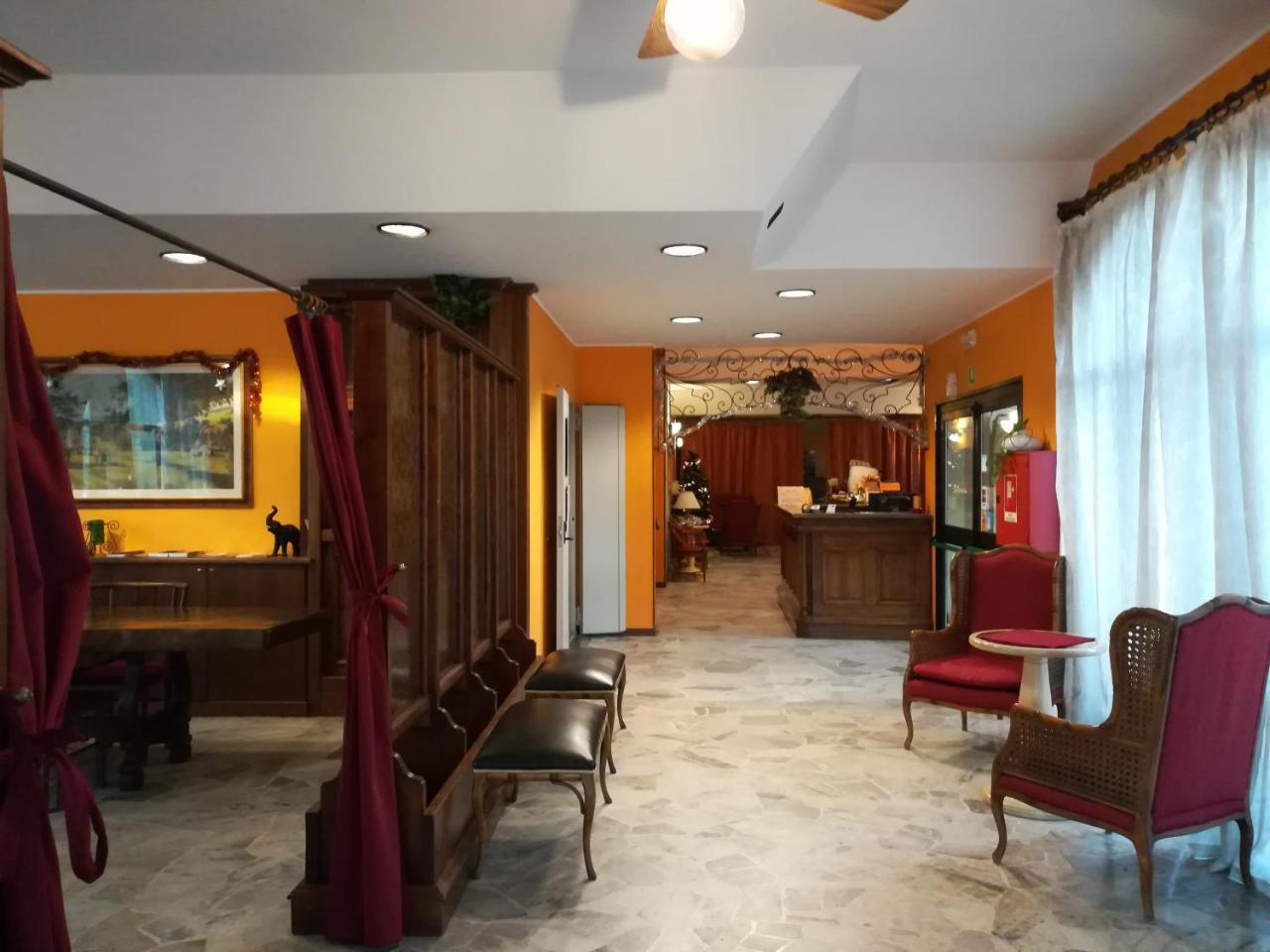 แอร์ โฮเทล มัลเปนซา Hotel โอเลจโจ ภายนอก รูปภาพ